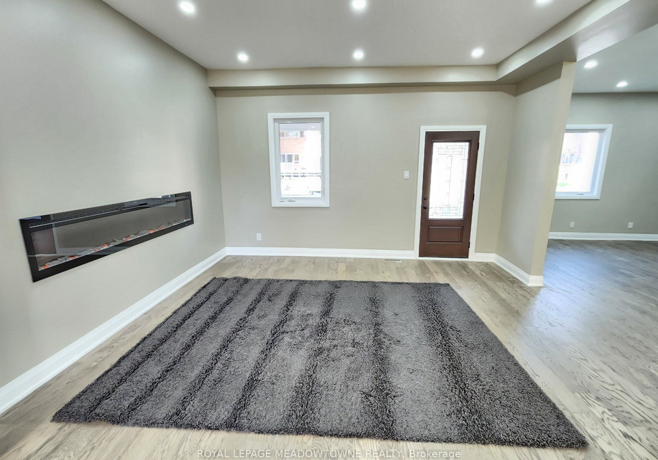 119-colborne-street-e-oshawa-ontario-e13593058