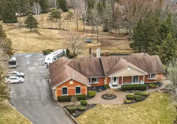 5-buttery-court-clarington-ontario-e13593098