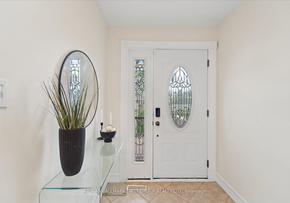 970-timmins-gardens-pickering-ontario-e13593290