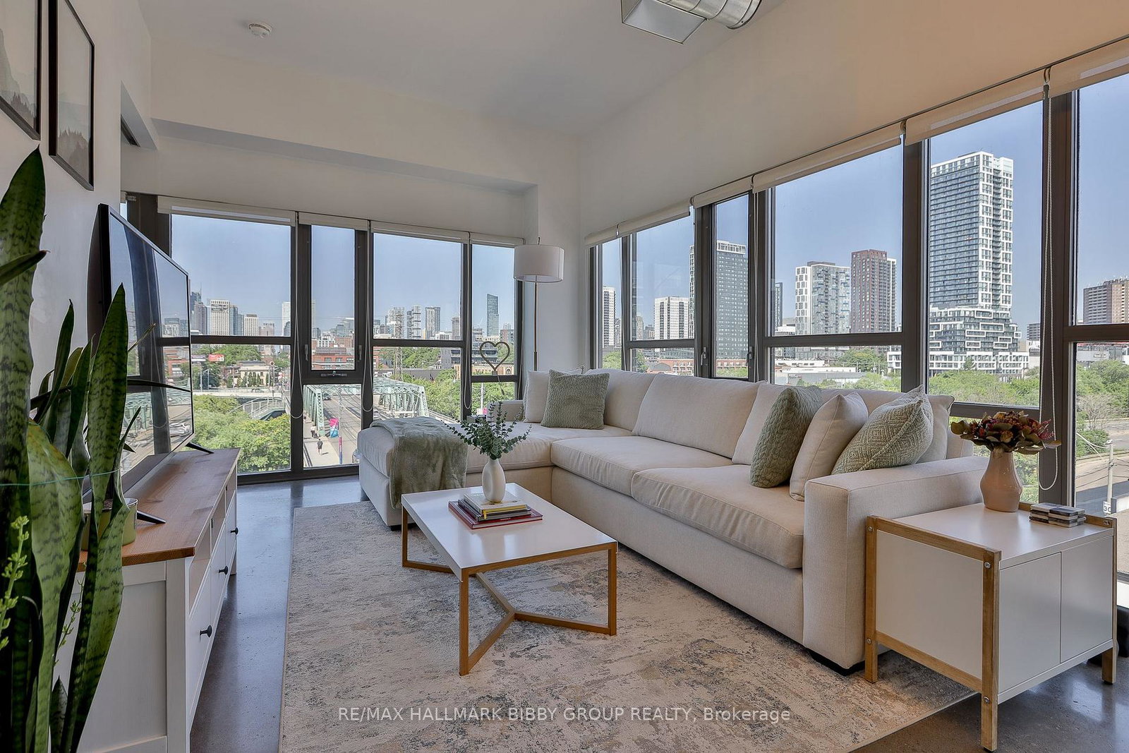 625-queen-street-e-toronto-toronto-ontario-e13594090