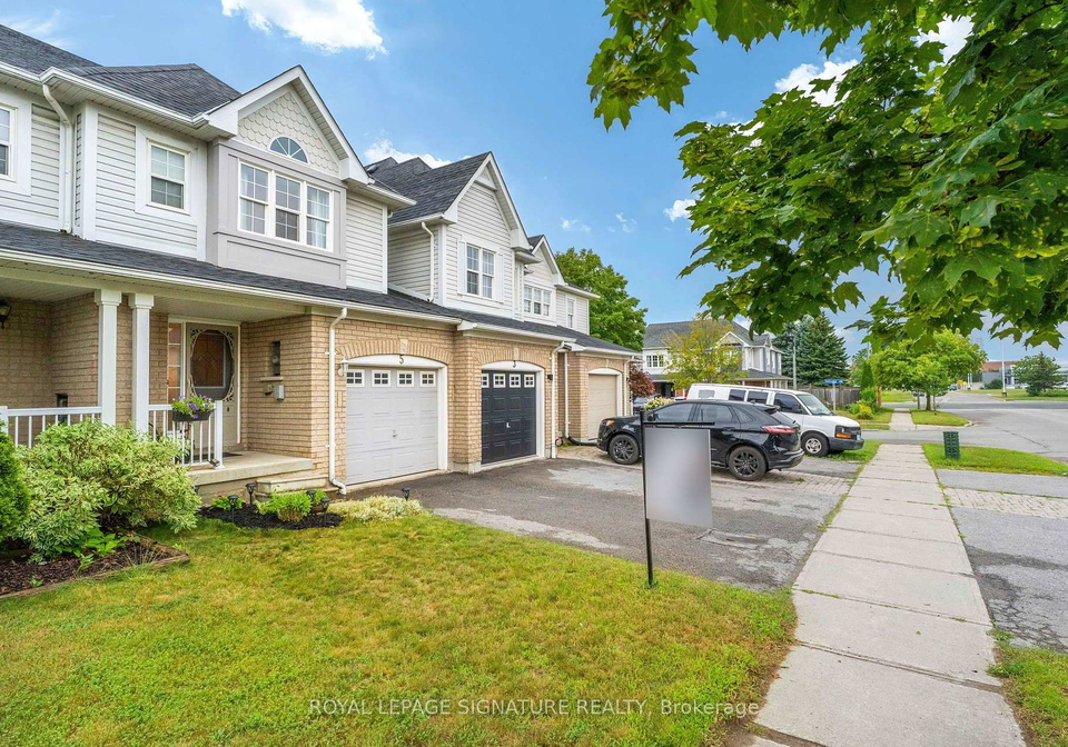5-fawcett-avenue-whitby-ontario-e13594934