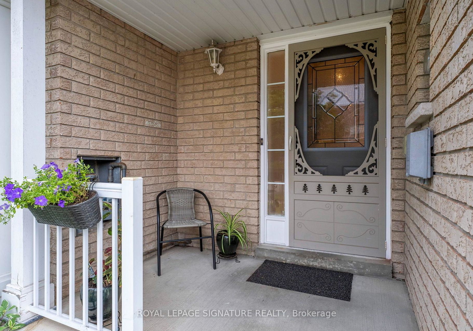 5-fawcett-avenue-whitby-ontario-e13594934