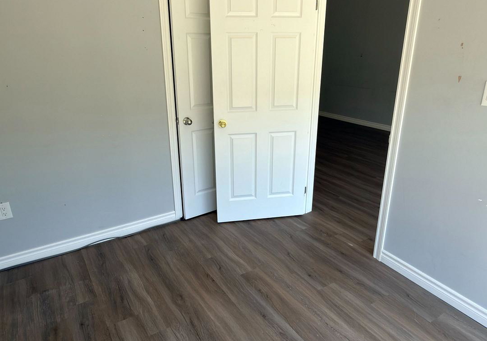 92-wolfe-street-oshawa-ontario-e13595132