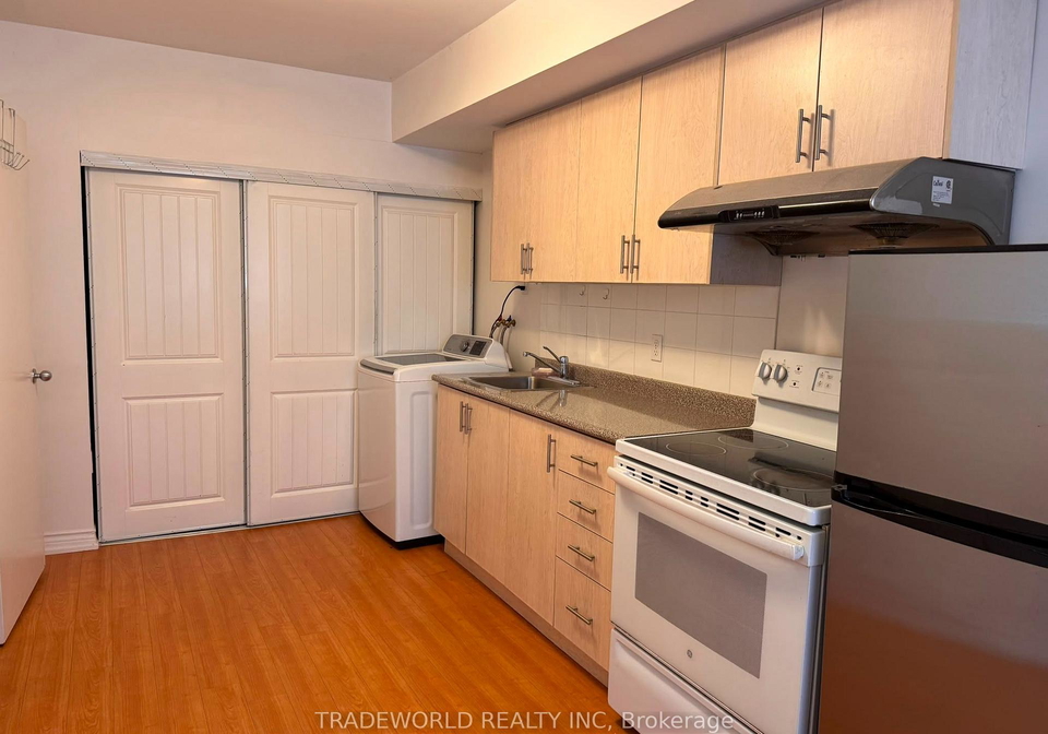 108-wharton-square-toronto-scarborough-ontario-e13595320