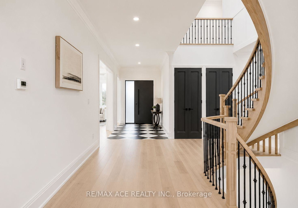 12-euclid-avenue-toronto-scarborough-ontario-e13595478