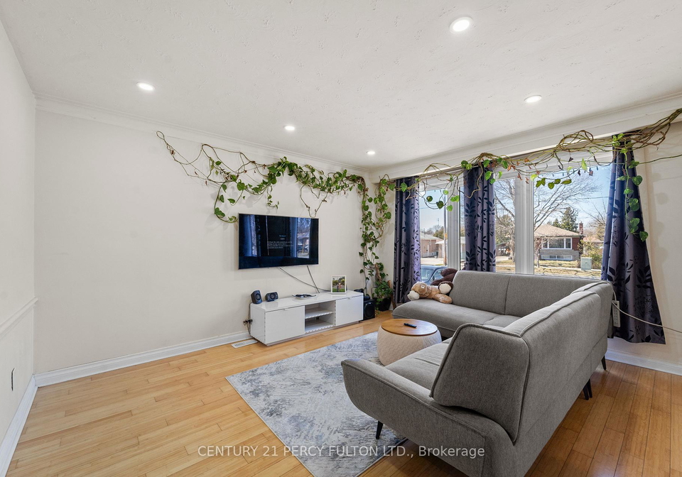 826-brimorton-drive-toronto-scarborough-ontario-e13595678
