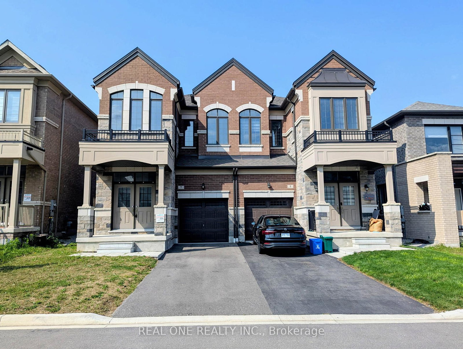 7-oreilly-street-whitby-ontario-e13596184