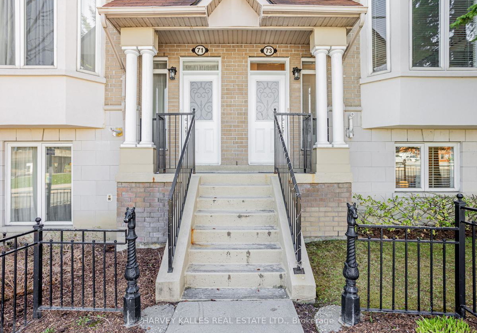 61-town-centre-court-toronto-scarborough-ontario-e13596518