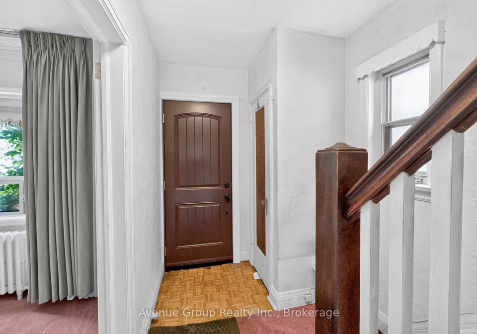 1-warland-avenue-toronto-east-york-ontario-e13596568