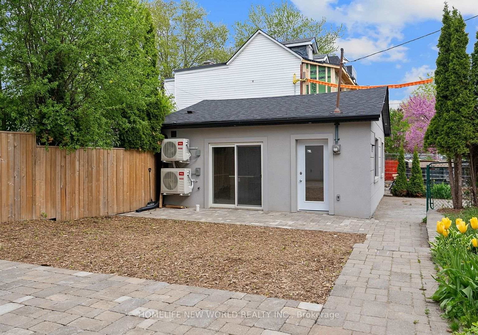 1842-e-dundas-street-e-toronto-toronto-ontario-e13597634