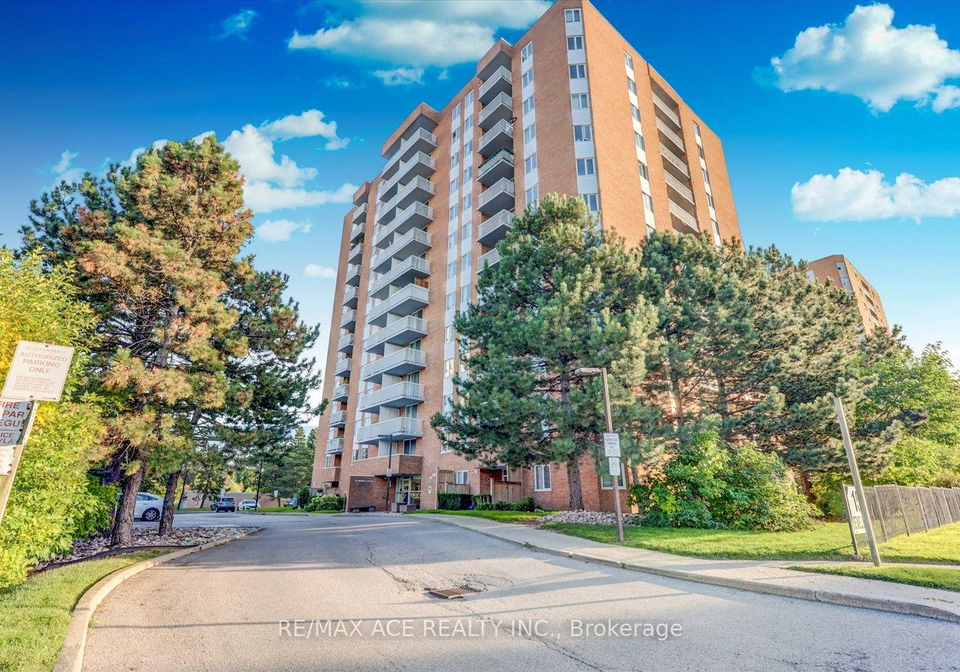 15-sewells-road-toronto-scarborough-ontario-e13597664