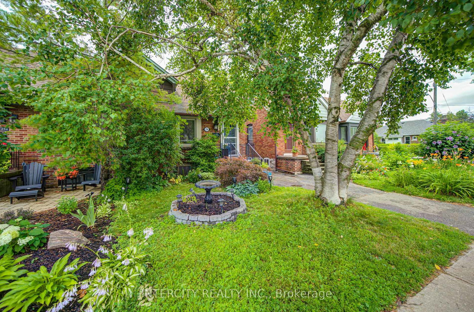 256-blantyre-avenue-toronto-scarborough-ontario-e13597794