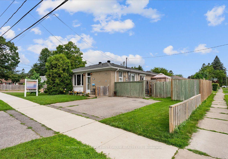 1014-dunlop-street-e-whitby-ontario-e13598134