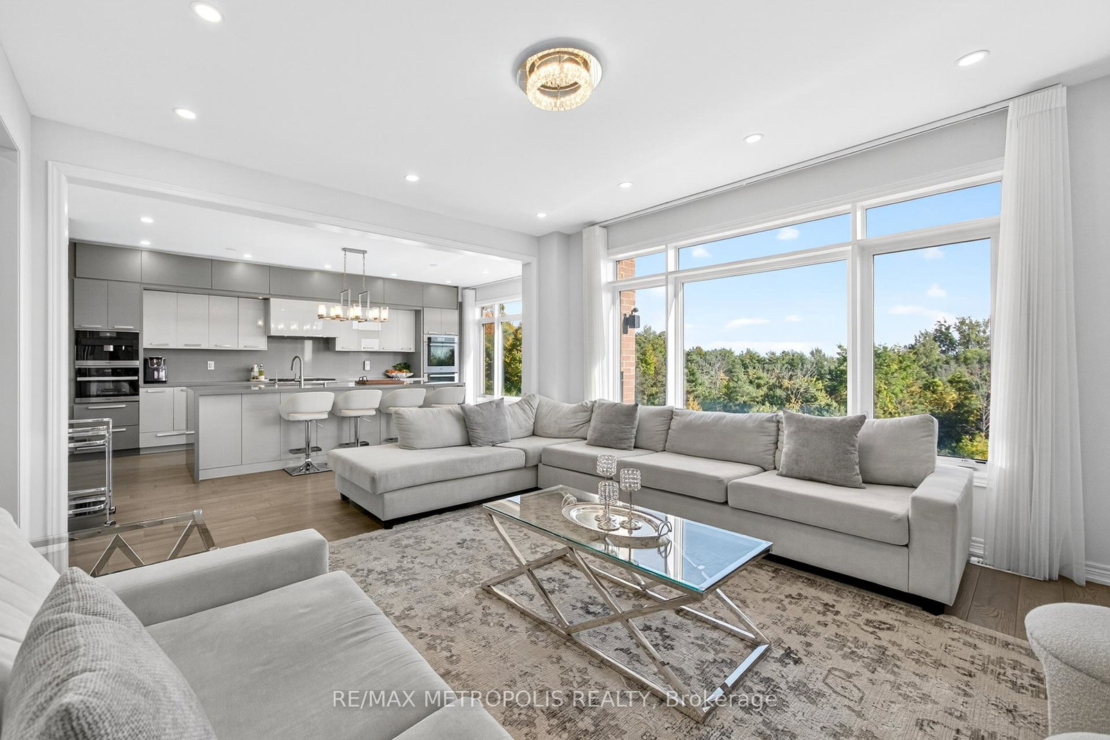 127-mcphail-avenue-clarington-ontario-e13598364