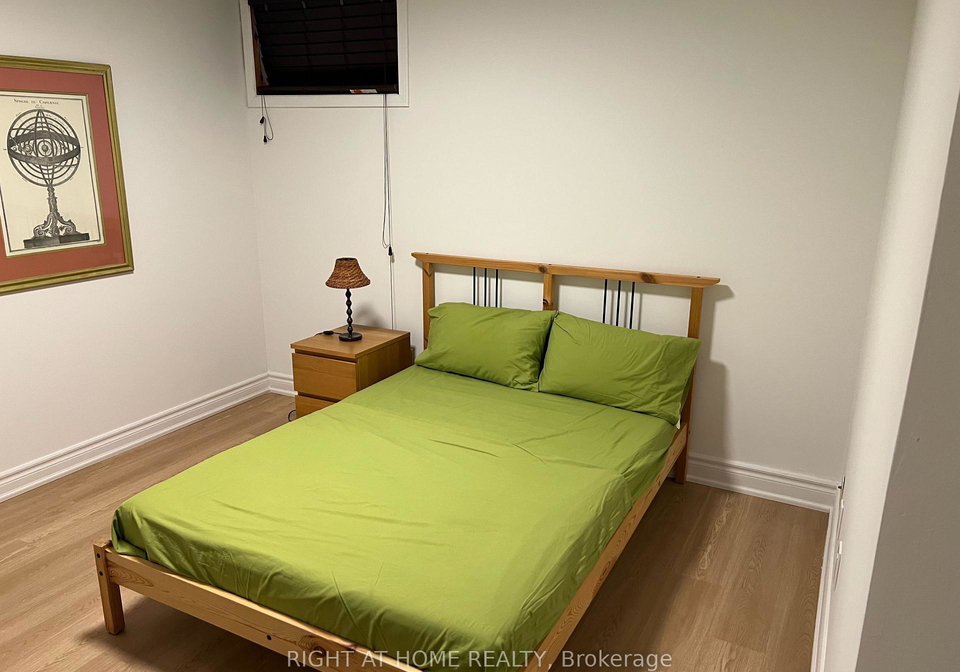 18-stornoway-court-toronto-scarborough-ontario-e13598596