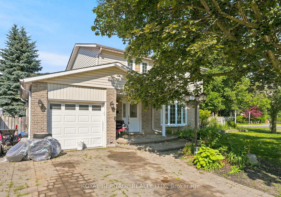 2-belton-court-whitby-ontario-e13598878