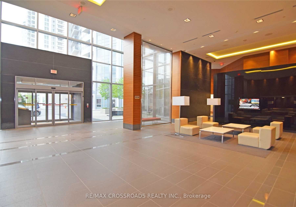 135-village-green-square-toronto-scarborough-ontario-e13599274