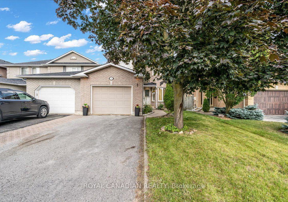 72-short-crescent-clarington-ontario-e13599598