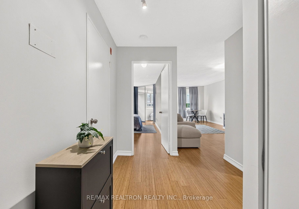 4-park-vista-crescent-toronto-east-york-ontario-e13600000
