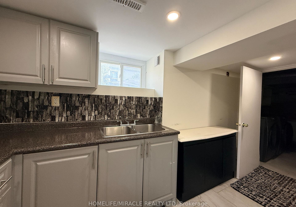 755-somerville-street-oshawa-ontario-e13600392