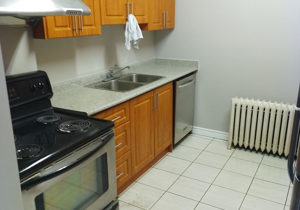 26-simcoe-street-n-oshawa-ontario-e13600582