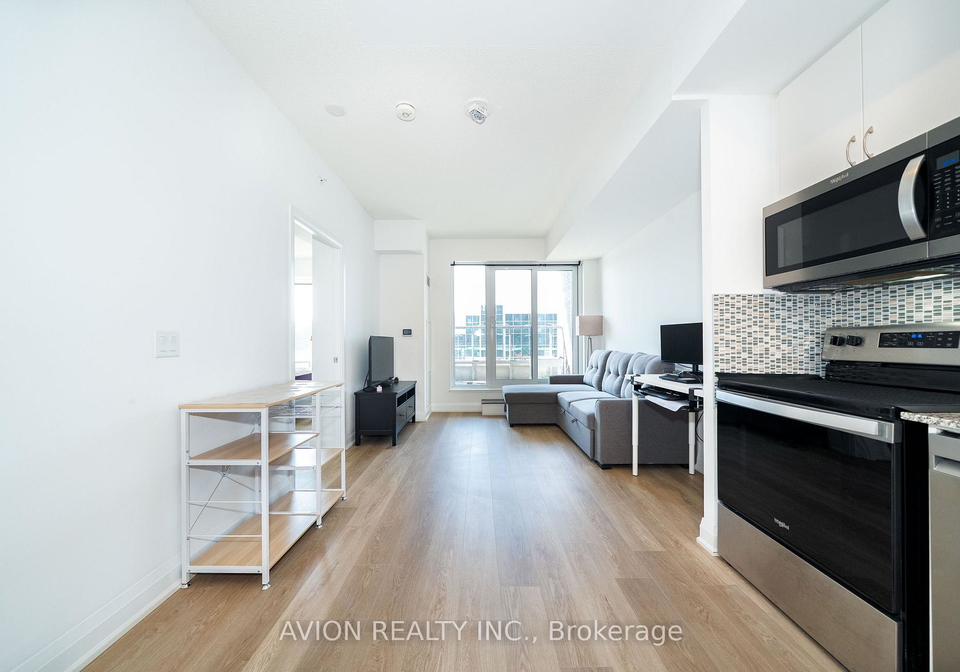 3220-sheppard-avenue-e-toronto-scarborough-ontario-e13600736
