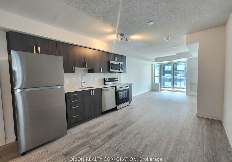 1455-celebration-drive-pickering-ontario-e13602906
