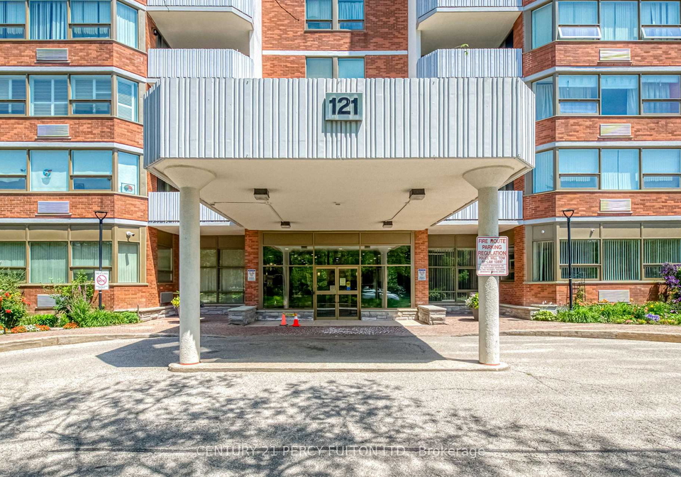 121-ling-road-toronto-scarborough-ontario-e13603208