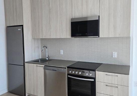 7439-kingston-road-toronto-scarborough-ontario-e13603878