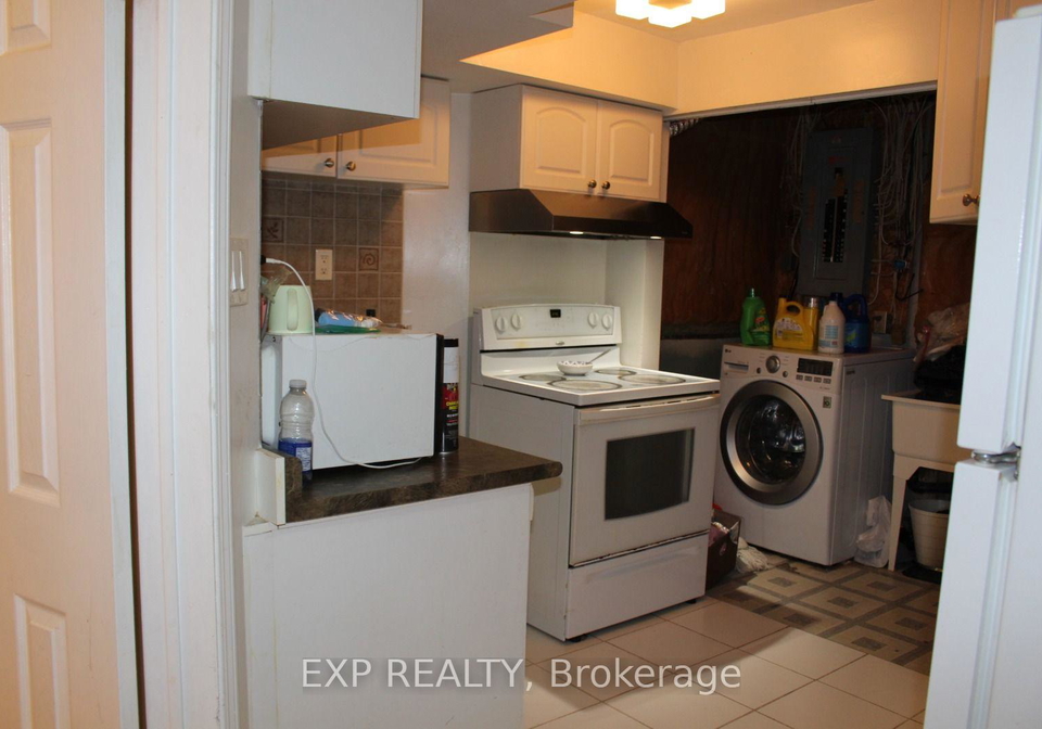 134-sandown-avenue-toronto-scarborough-ontario-e13604934