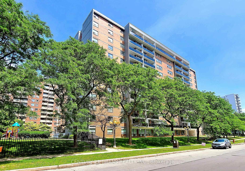 20-gilder-drive-toronto-scarborough-ontario-e13605258
