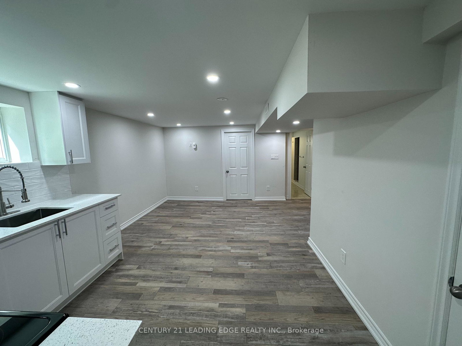 11-white-abbey-park-toronto-scarborough-ontario-e13605860
