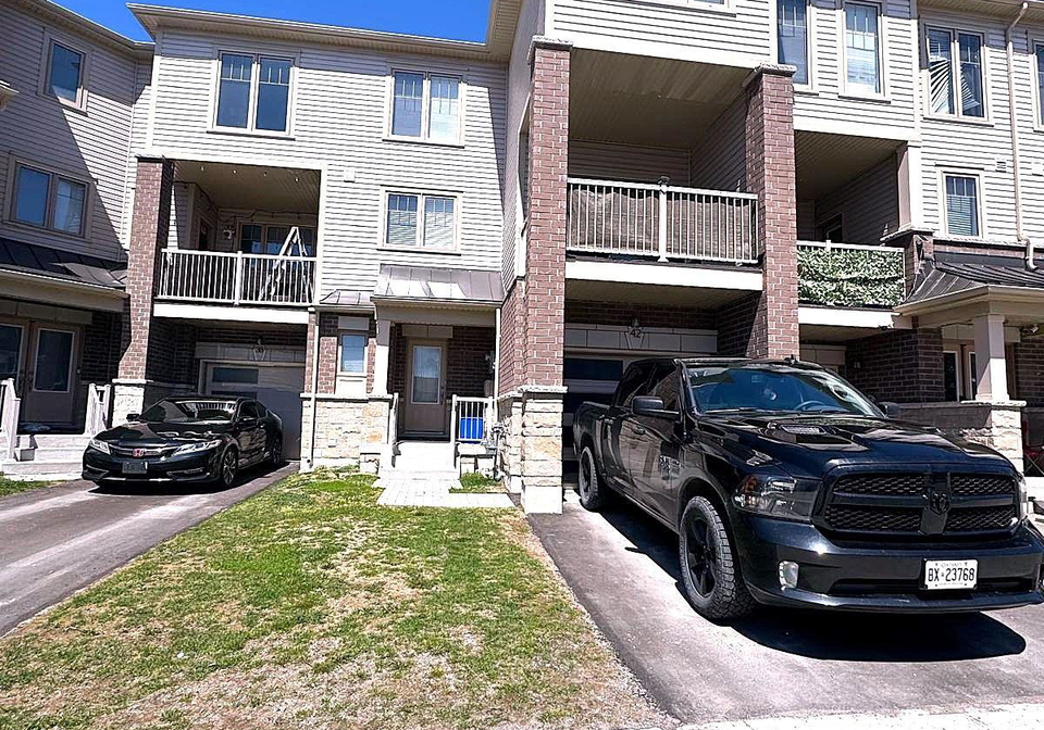 42-ambereen-place-e-clarington-ontario-e13606138