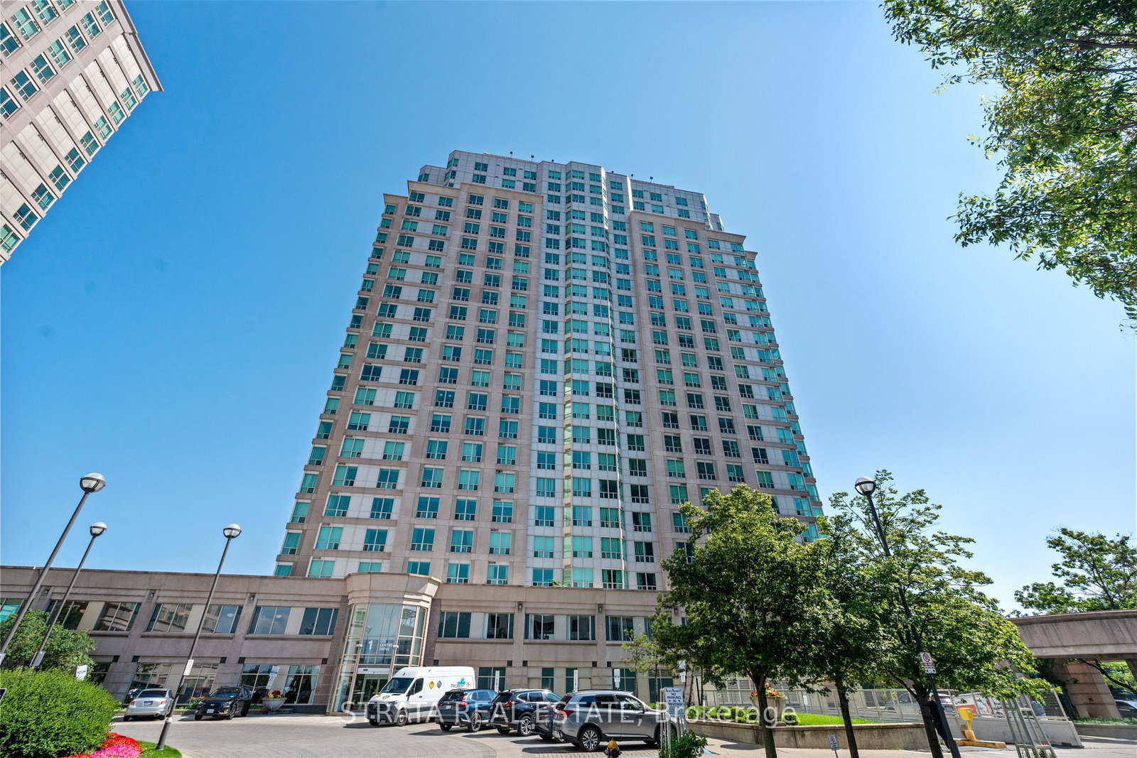 1-lee-centre-drive-toronto-scarborough-ontario-e13607118