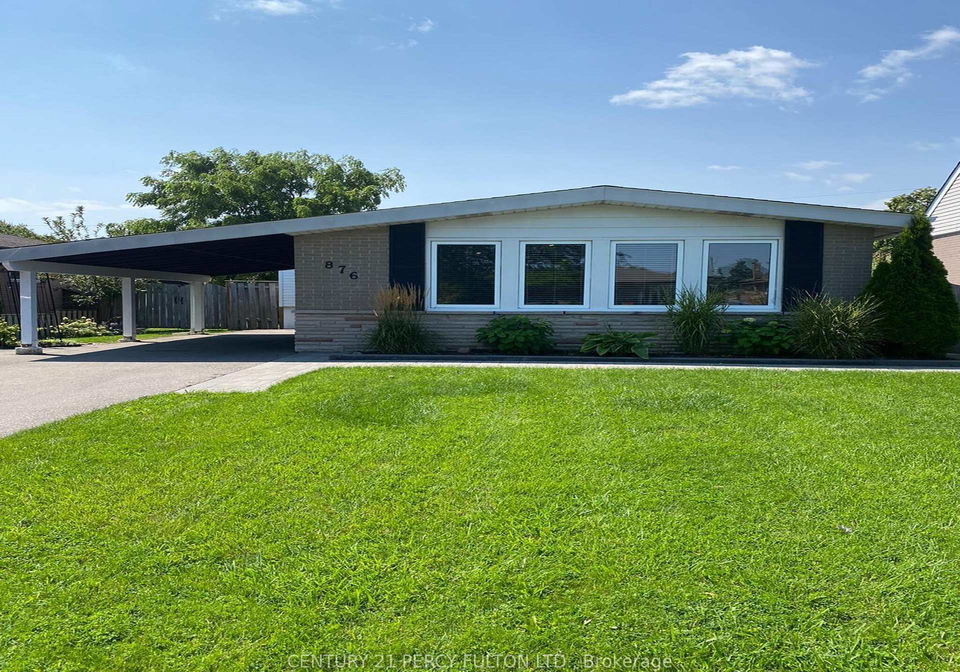 876-antonio-street-pickering-ontario-e13607662