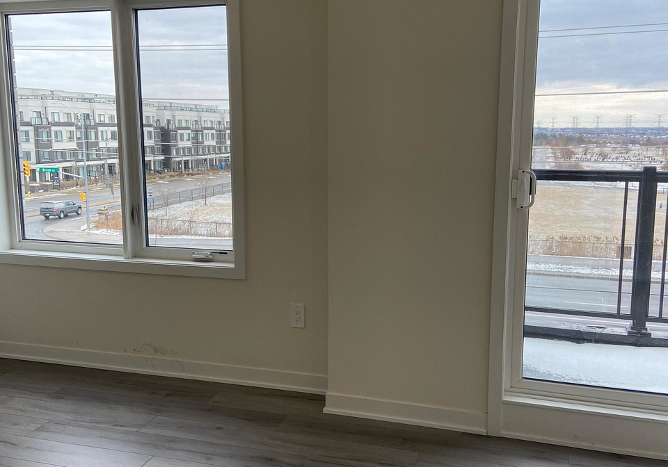 1695-dersan-street-pickering-ontario-e13607916