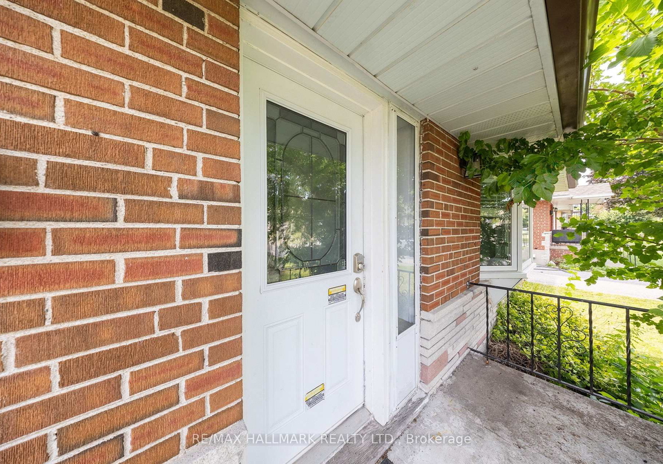 1118-athol-street-whitby-ontario-e13608314