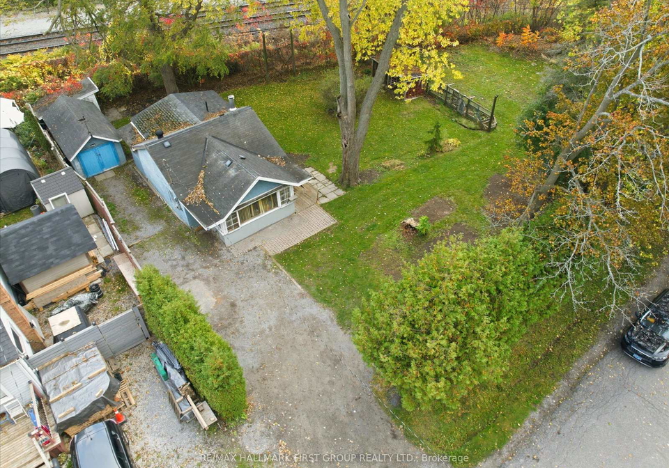 313-dyson-road-pickering-ontario-e13609866