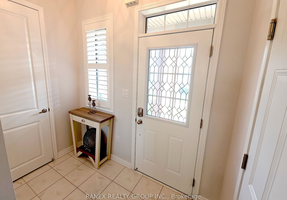 13-littlebeck-crescent-whitby-ontario-e13610684