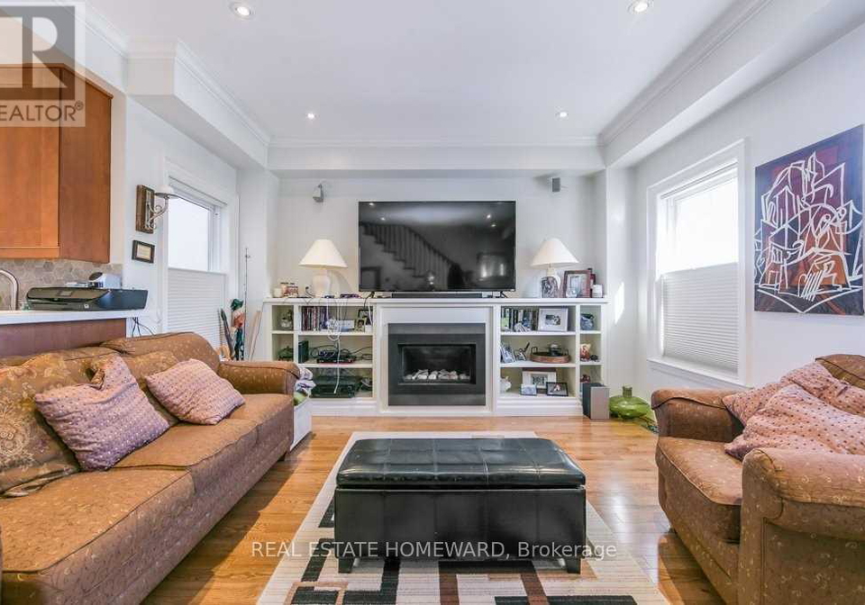 76-redwood-avenue-toronto-toronto-ontario-e13610710