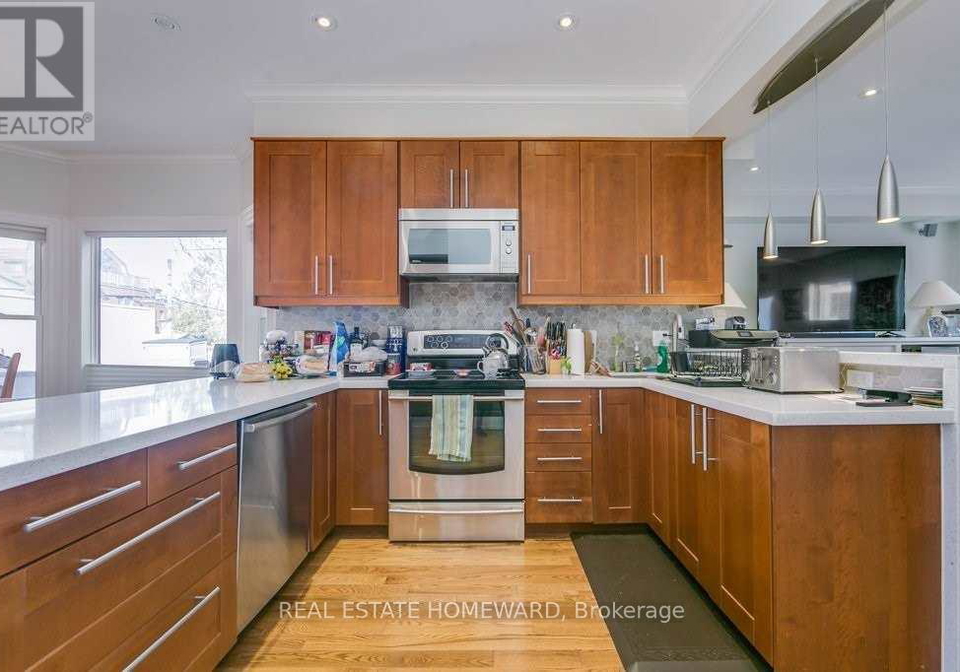 76-redwood-avenue-toronto-toronto-ontario-e13610710