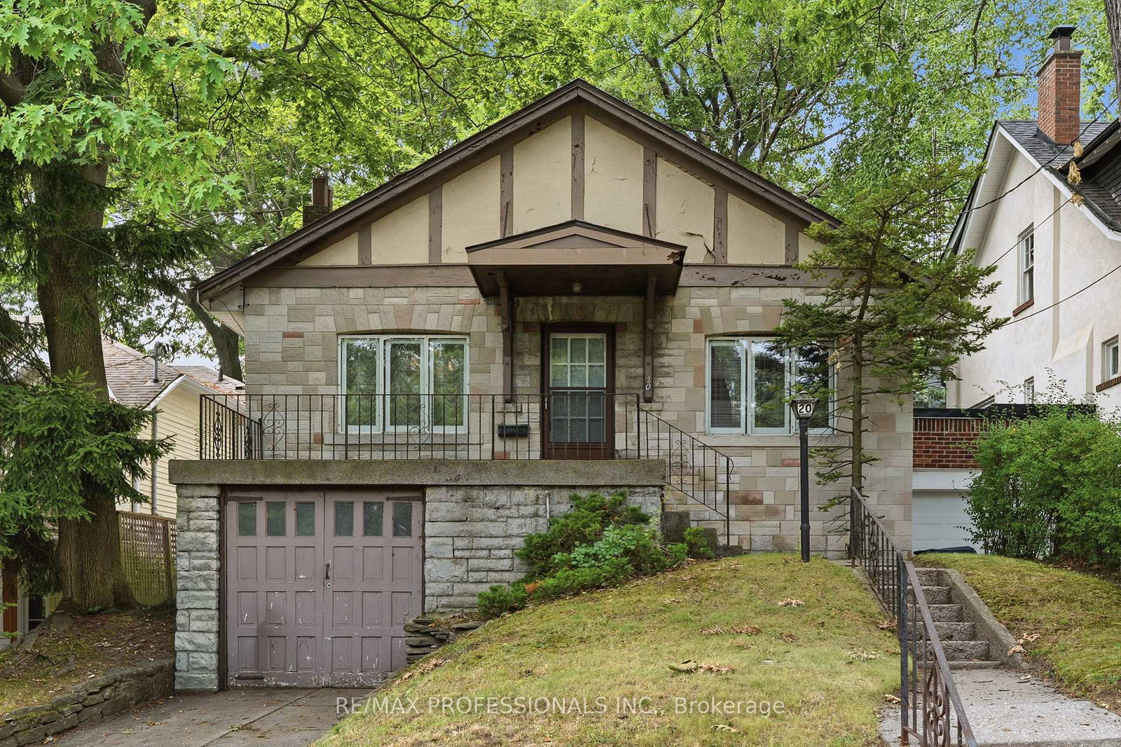 20-fallingbrook-road-toronto-scarborough-ontario-e13611906