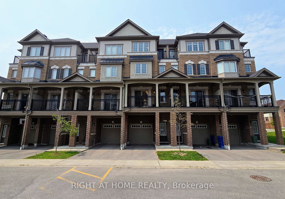 2358-chevron-prince-path-oshawa-ontario-e13612440