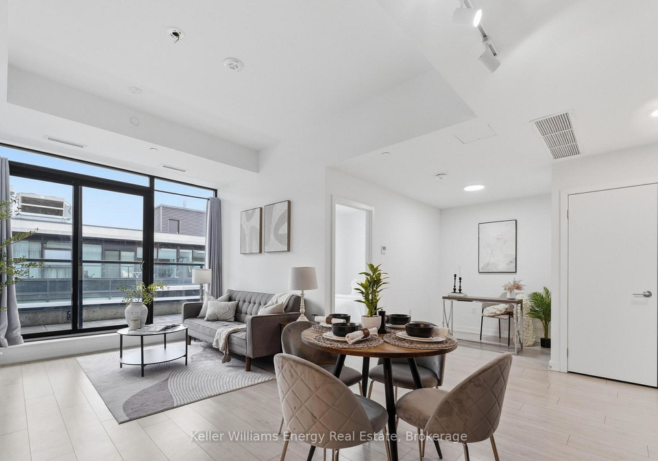 1614-charles-street-whitby-ontario-e13612652