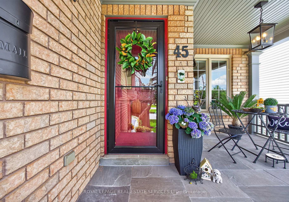 45-rosemarie-crescent-whitby-ontario-e13613342