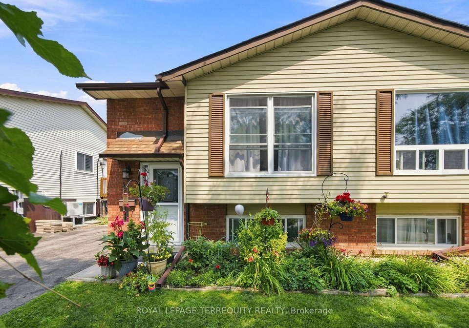 224-medina-court-oshawa-ontario-e13613652