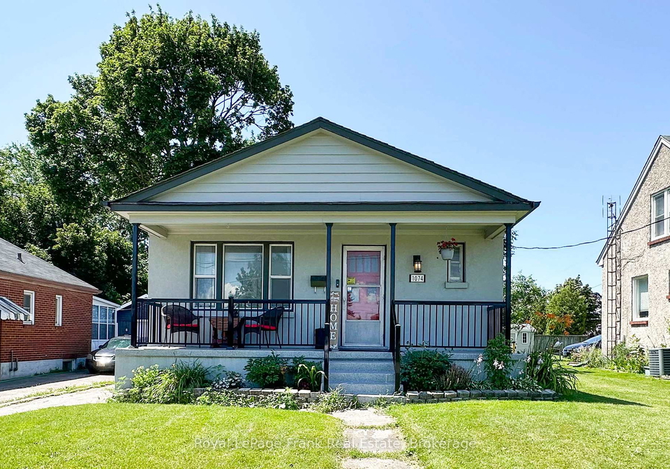 1074-simcoe-street-s-oshawa-ontario-e13613782