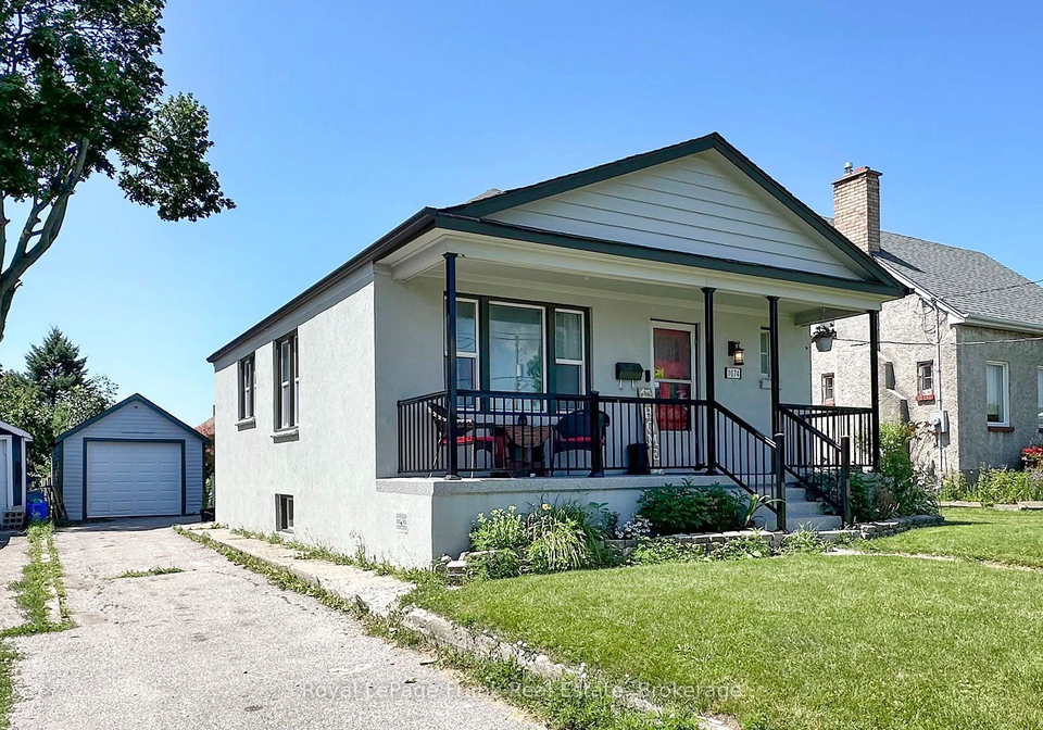 1074-simcoe-street-s-oshawa-ontario-e13613782