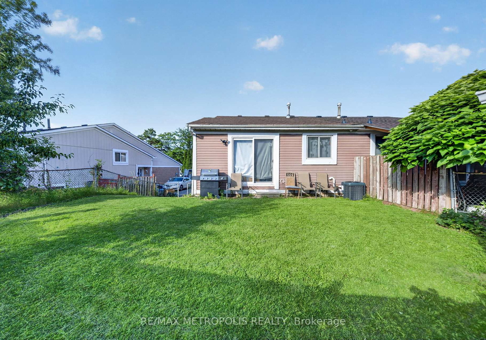 16-stanbridge-court-toronto-scarborough-ontario-e13613938
