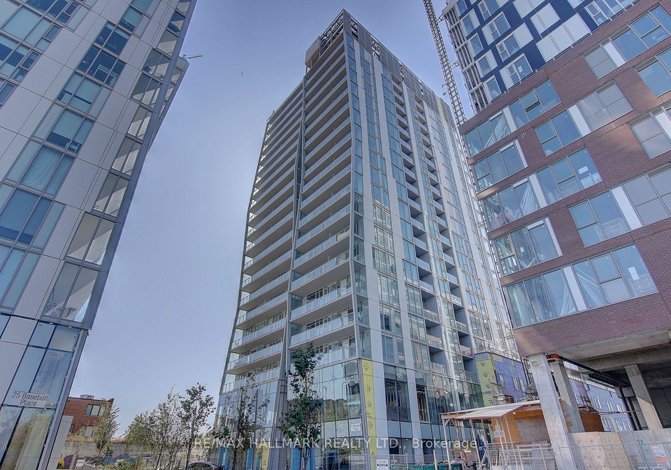 15-baseball-place-toronto-toronto-ontario-e13614558